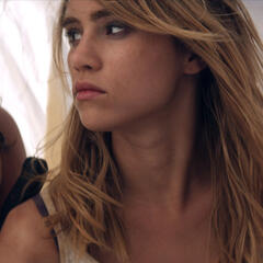 Suki Waterhouse
